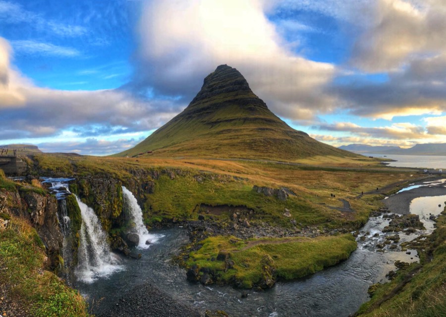 kirkjufell waterfall