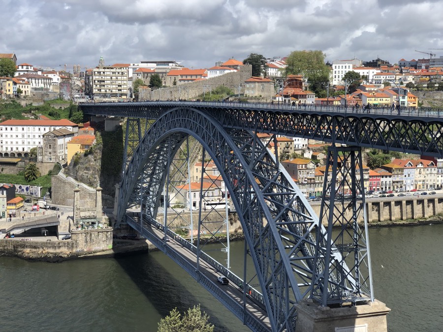 porto luis bridge